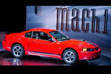 2003 Ford Mustang Mach 1